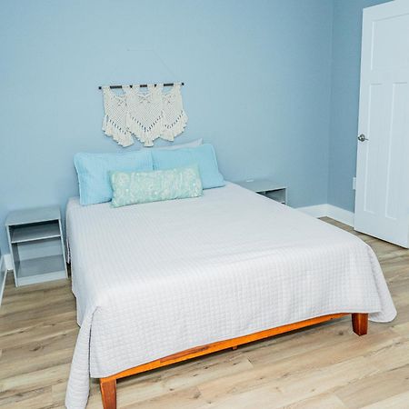Cottage Beach House Steps From Beach 3 Bedroom 2 Bath 海湾海岸 外观 照片